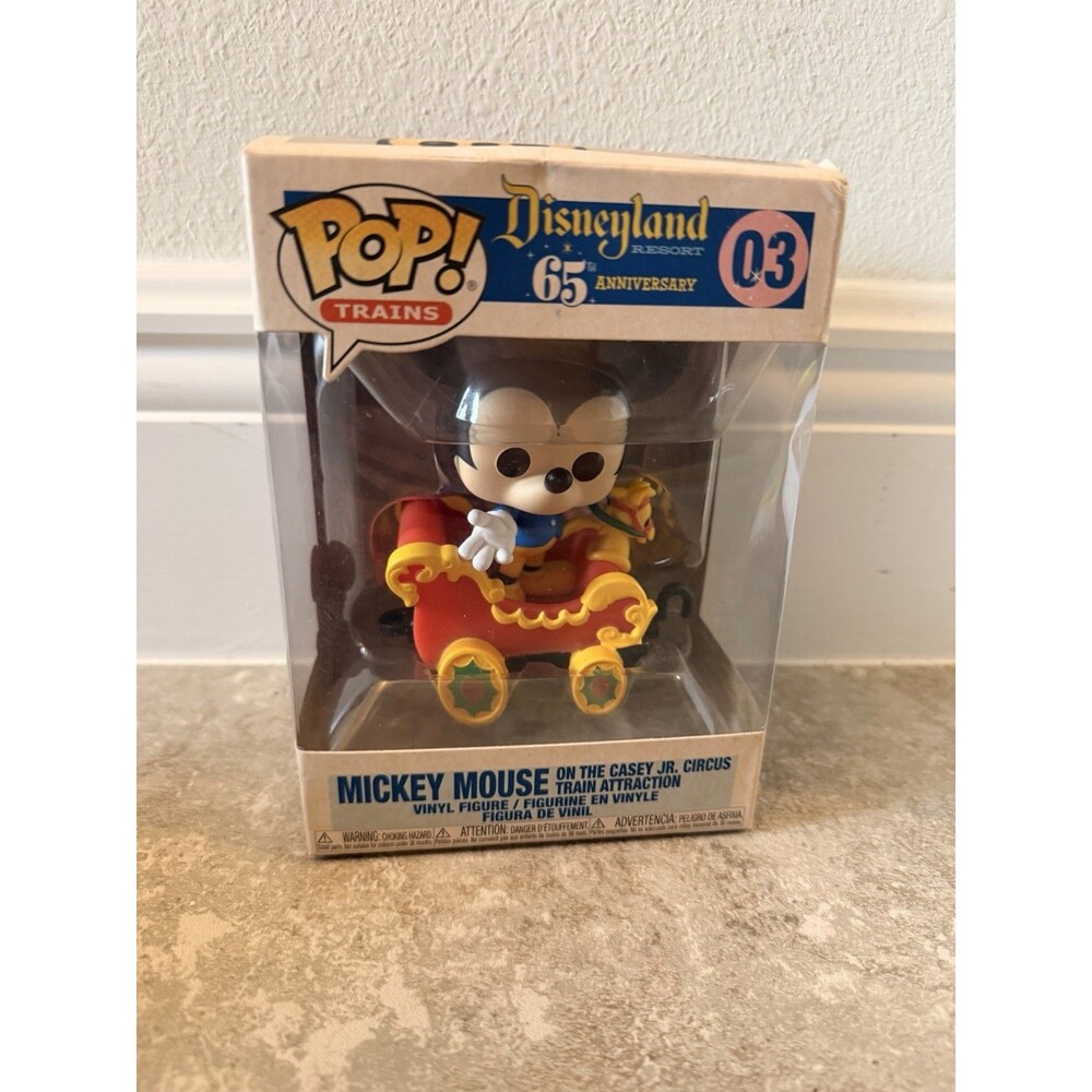 Funko Pop! Disneyland 65th Anniversary Mickey Mouse On Casey Jr Circus Train 03